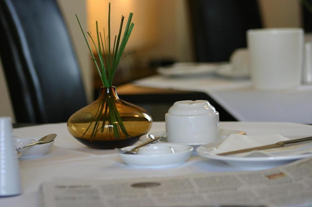 Hotel Augsburg Langemarck Екстериор снимка