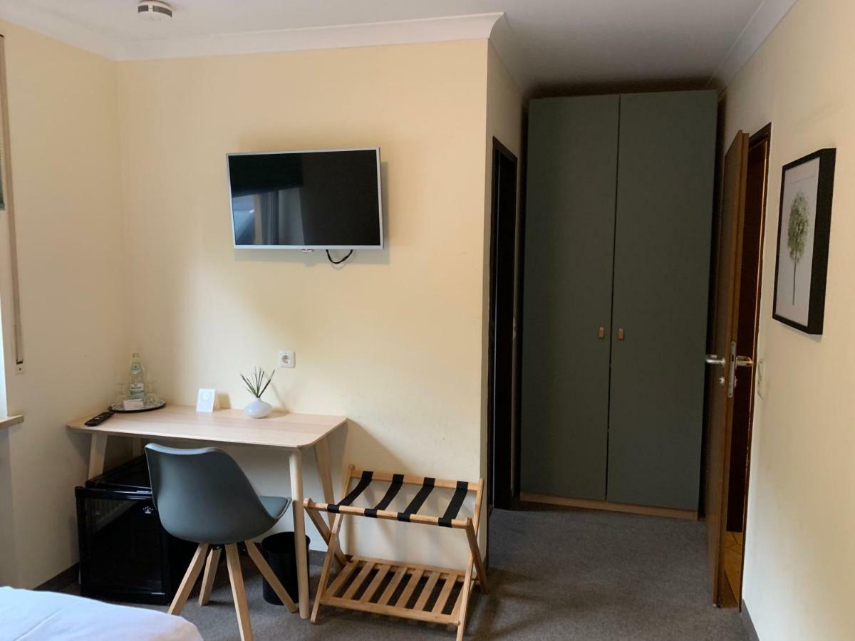Hotel Augsburg Langemarck Екстериор снимка